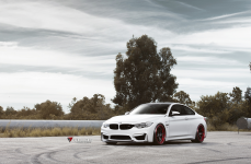 BMW F82 M4 на дисках Velos S3 Wheels