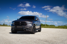 Dodge Durango на дисках Velgen VMB5