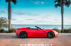 Ferrari California на дисках CONCAVO CW-12