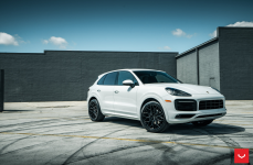 Porsche Cayenne на дисках Hybrid Forged HF-2