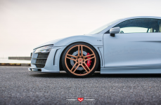 Audi R8 V10 на дисках Vossen Forged VPS-302