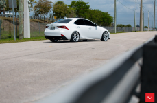 Lexus IS на дисках Vossen VFS-6