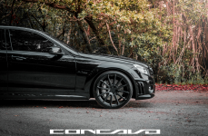 Mercedes Benz C63 AMG на дисках Concavo CW-12