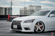 Lexus LS460 на дисках Vossen Forged CG-201