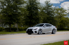 Lexus RCF на дисках Vossen VFS-5