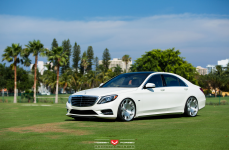 Mercedes-Benz S550 на дисках Vossen Forged VPS-312