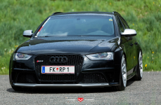 Audi RS4 на дисках Vossen Forged VPS-306