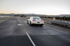 Nissan GTR на дисках ADV10.1 M.V1