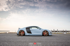 Audi R8 V10 на дисках Vossen Forged VPS-302