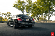 Mercedes-Benz C63s на дисках Hybrid Forged HF-1