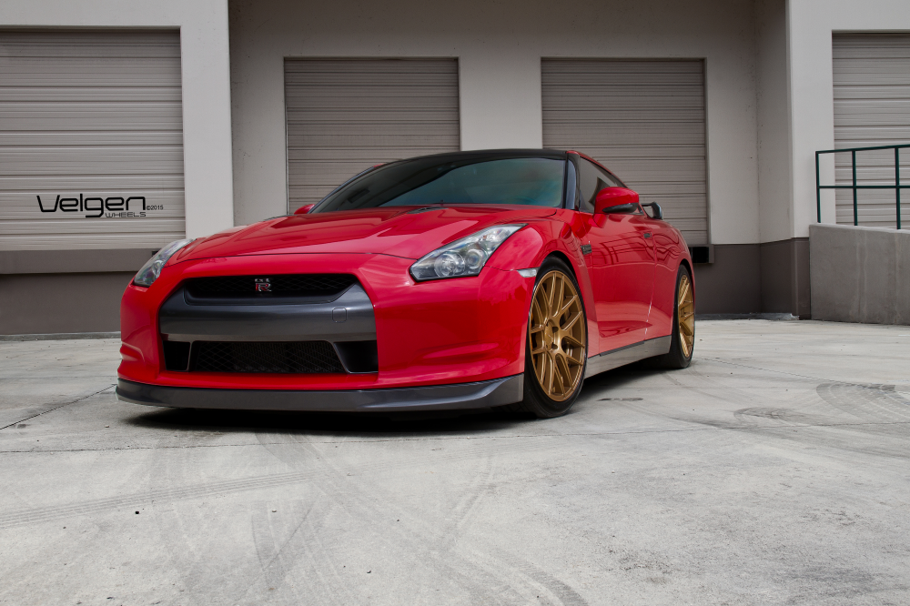 GTR r35 Red