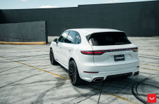 Porsche Cayenne на дисках Hybrid Forged HF-2