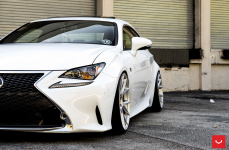 Lexus RC350 на дисках Vossen VFS-6