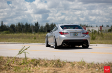 Lexus RCF на дисках Vossen VFS-5