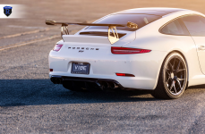 Porsche Carerra 911 на дисках Rohana RFX5