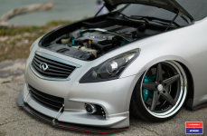 Infiniti G37 на дисках Vossen x Work VWS-3