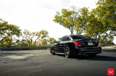 Mercedes-Benz C63s на дисках Hybrid Forged HF-1