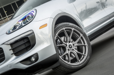 Porsche Cayenne на дисках Vorsteiner V-FF 103