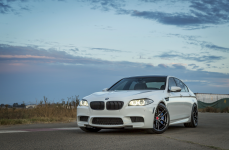 BMW F10 M5 на дисках Vorsteiner V-FF 105