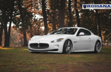 Maserati Gran Turismo на дисках ROHANA RC8