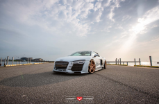 Audi R8 V10 на дисках Vossen Forged VPS-302