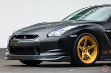 Nissan GTR на дисках Vossen Forged LC-101 