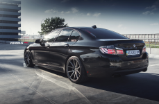 BMW F10 на дисках Vossen VFS1