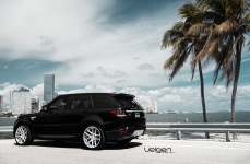 Range Rover на дисках Velgen VMB5 