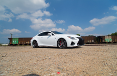 Lexus RCF на дисках Vossen Forged VPS-302