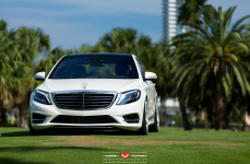 Mercedes-Benz S550 на дисках Vossen Forged VPS-312