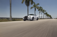 Ford Mustang GT 5.0 на дисках Velgen VMB7 