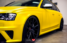 Audi RS4 на дисках Vossen Forged VPS-306