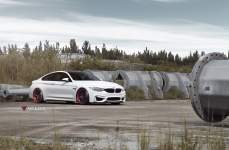 BMW F82 M4 на дисках Velos S3 Wheels