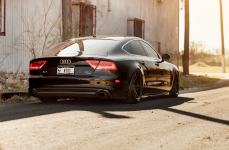 Audi A7 на дисках Ferrada FR4