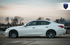 Infiniti Q50 на дисках Rohana RС7