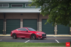 Infiniti Q60 на дисках Vossen VFS-10