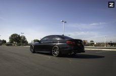 BMW F10 M5 на дисках ZITO ZS03