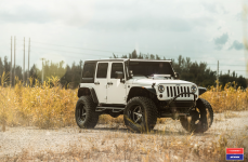 Jeep Wrangler на дисках Vossen x Work VWS-3