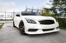 INFINITI G37S Coupe на дисках Velgen VMB5