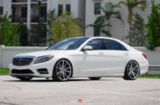 Mercedes-Benz S550 на дисках Vossen Forged VPS-301