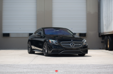 Mercedes Benz S65 на дисках Vossen Forged VPS-306