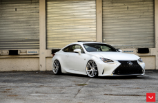 Lexus RC350 на дисках Vossen VFS-6