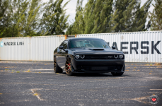 Dodge Hellcat на дисках Vossen Forged VPS-306