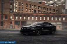 Ford Mustang на дисках XO LUXURY VERONA