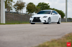 Lexus IS на дисках Vossen VFS-6