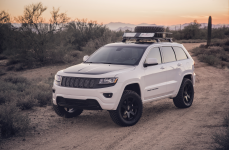 Jeep Grand Cherokee на дисках Black Rhino Mozambique