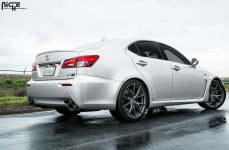 Lexus IS F на дисках Niche Misano