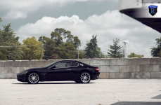 Maserati Gran Turismo на дисках ROHANA RF1