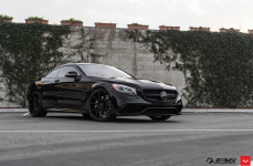 Mercedes S63 на дисках Vossen CVT