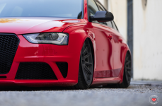 Audi RS4 на дисках Vossen Forged GNS-3